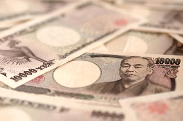 特朗普经济承诺遇挫：中期选举或成政策转折点